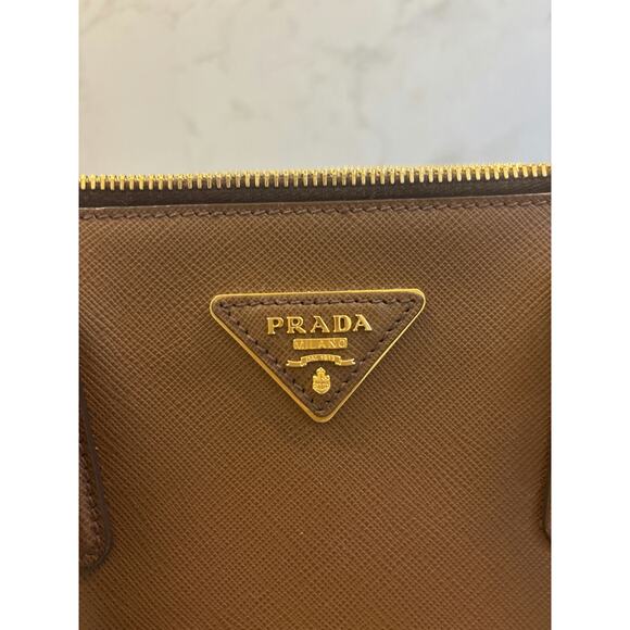 Prada Saffiano Leather Tote Bag in Tan - Excellent Condition - Picture 9 of 9